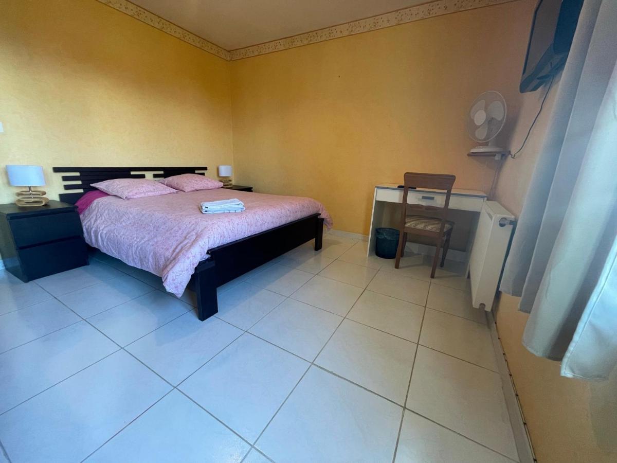 Chambre D'Hote Fay-les-Etangs Екстер'єр фото
