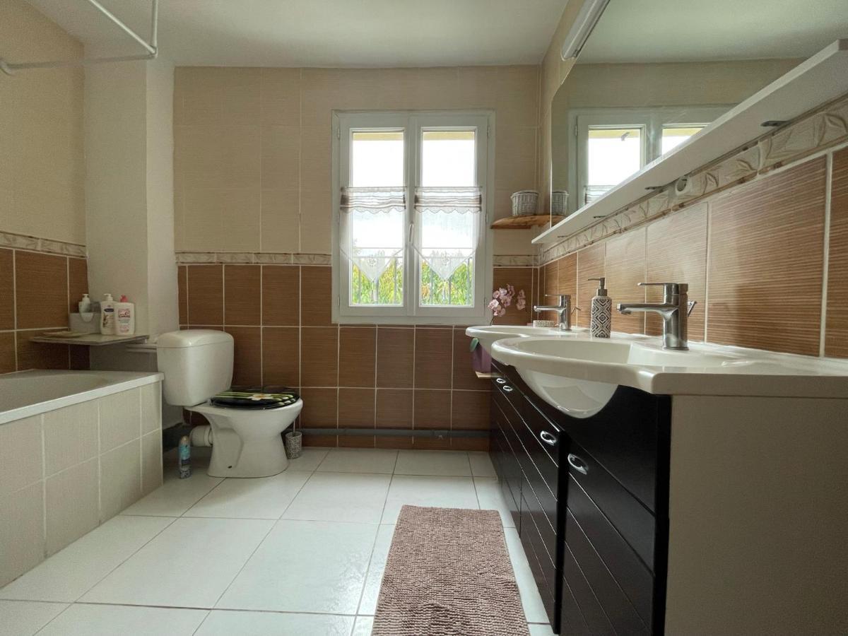 Chambre D'Hote Fay-les-Etangs Екстер'єр фото